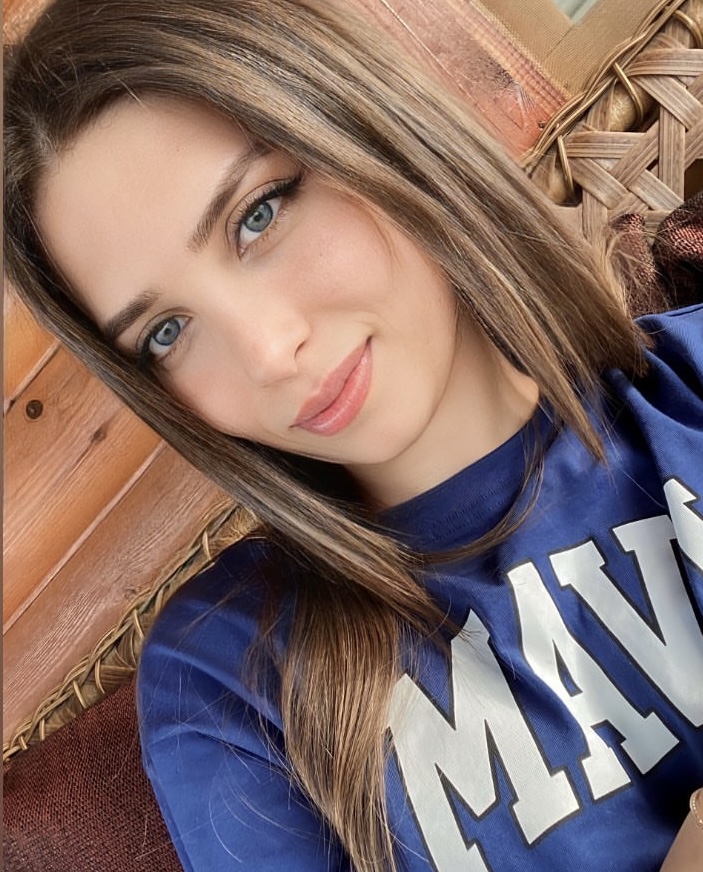 Nesibe Esrin Güçlü